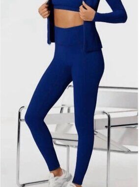 GIGI C Snakeskin Textured Women's Ava Legging size Small Royal Blue NWT
